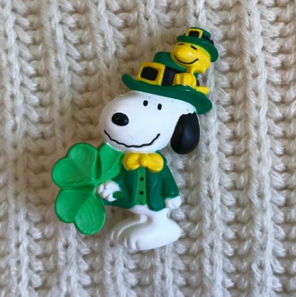 st patrick's day snoopy plush